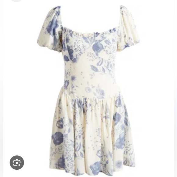 Reformation Dresses & Skirts - Reformation Cream and Blue Floral Mini Dress